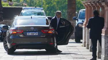 El Gobierno cambia el eje y busca reactivar la economía, luego de dos años de medidas para frenar la inflación