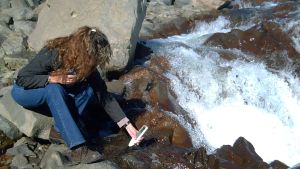 Alerta por arsénico en el agua al noroeste de Neuquén: se debe a los 60 volcanes activos