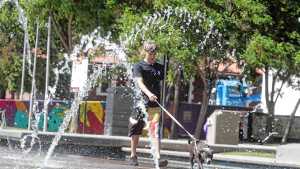 Calor extremo y viento: el «combo» que pone en alerta a Neuquén y Río Negro este lunes