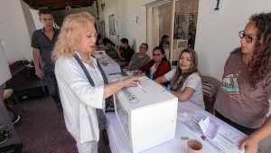 Cómo fue el voto chileno en Neuquén, durante la primera vuelta de las elecciones en Chile