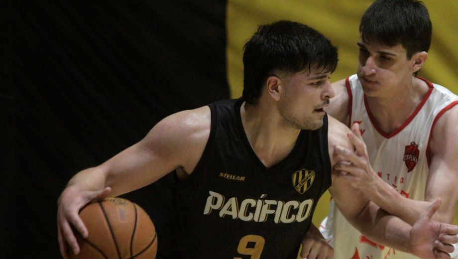 David Véliz fue el mejor de la cancha en el Viejo Ramírez. (Oscar Livera)