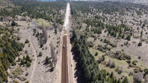 El Banco Mundial aprobó el crédito con el que asfaltarán nuevas rutas cordilleranas en Neuquén