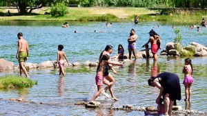 Calor este domingo con máximas de 35ºC en el  fin de semana largo en el Alto Valle: tormentas y ráfagas el lunes