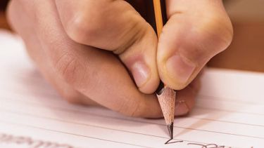 Una familia del Alto Valle logró que su hijo con discapacidad pueda seguir en su escuela tras una decisión judicial