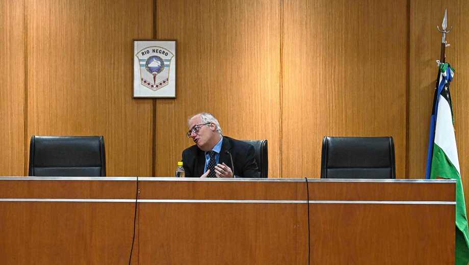 Las pericias tecnológicas y la declaración de un menor permitieron reconstruir el crimen de Julián Dobra y ampliar la imputación a ocho personas.
