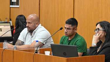 Tragedia en la Ruta 22 | Alcohol, drogas y 170 km/h: el acusado quedará detenido hasta 2026 y fue embargado