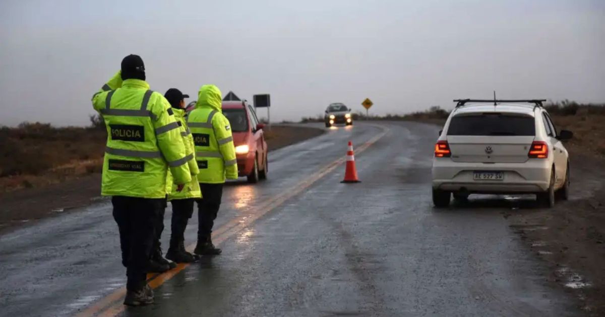 Cierres en rutas cordilleranas por temporal en Neuquén y Río Negro