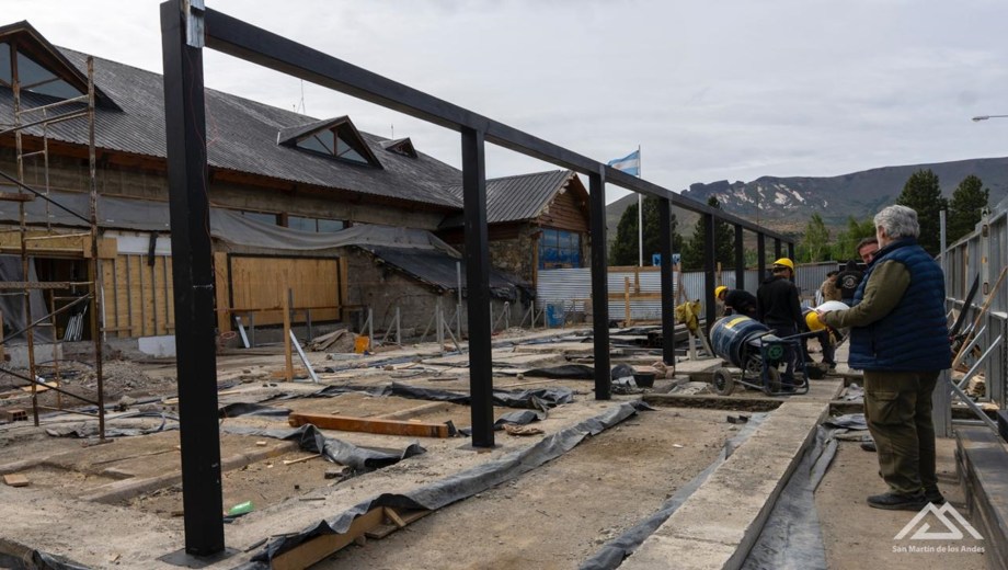 Comenzó la ampliación del aeropuerto en San Martín de los Andes. (Foto: gentileza)