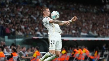 Real Madrid le ganó 4 a 0 al Valencia: Mastantuono se quedó con el duelo riverplatense