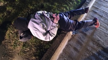 Se tomó un taxi en el hospital de Patagones e intentó robarle al chofer en Viedma: terminó detenido