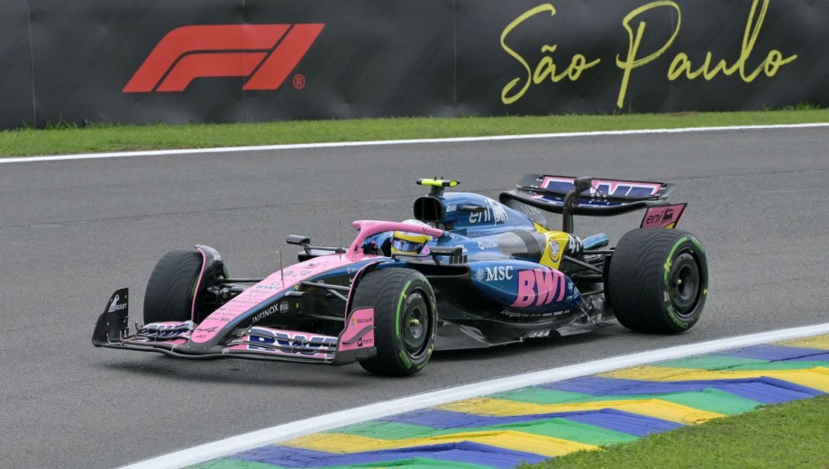 Franco Colapinto quedó 15° en el GP de Interlagos de la Fórmula 1 en Brasil. (Foto: AFP)