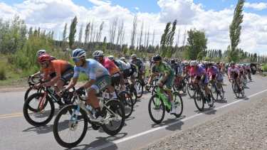Gerardo Tivani se quedó con la primera etapa de la 82° Vuelta al Valle en Allen