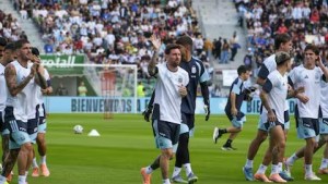 La Selección Argentina disputará su último partido del año ante Angola: formaciones, hora y TV