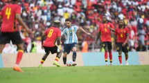 Imagen de Con goles de Lautaro y Messi, Argentina le ganó a Angola en su último amistoso del año