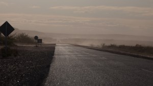 Alerta amarillo por viento en Río Negro y parte de Neuquén: las recomendaciones