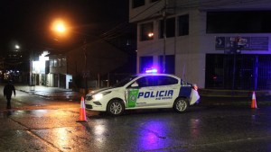 Murió atropellada una mujer de 79 años en Bariloche en pleno temporal de lluvia: hay un detenido