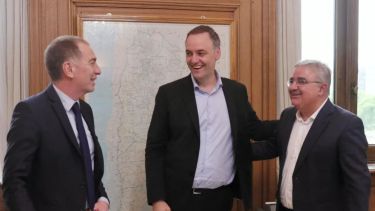 Manuel Adorni mueve fichas: trabaja en el diálogo interno y convocó a una reunión de Gabinete para bajar tensiones