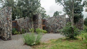 Pircas rurales, eje de un hotel en una antigua estancia de Julio A. Roca en Córdoba