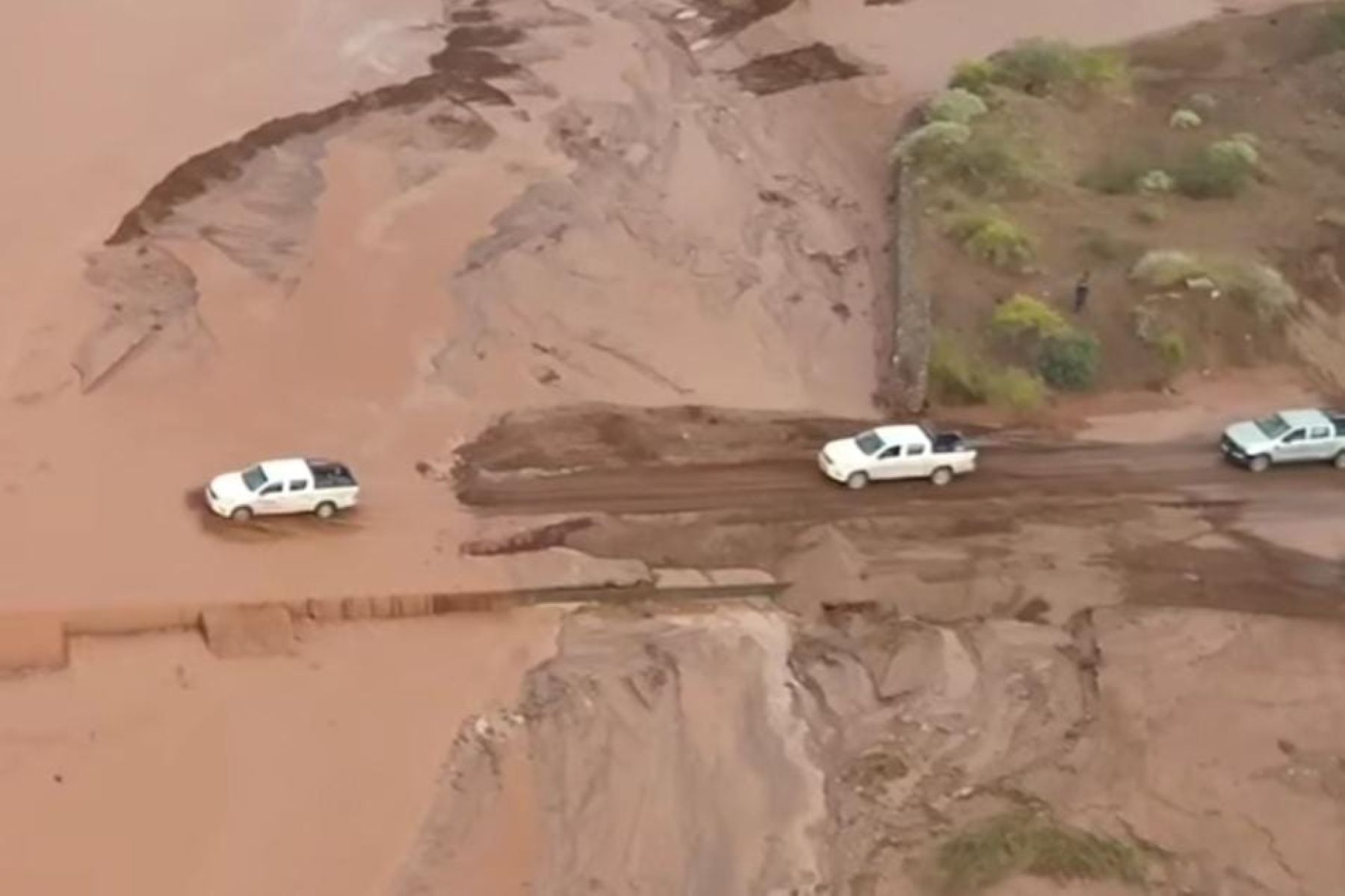 Habilitaron el tránsito sobre rutas 5 y 7 en Neuquén: sigue por la tarde el corte parcial en la Ruta 6