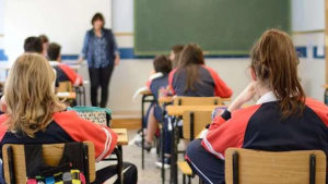 El Gobierno de Javier Milei desreguló los aranceles de los colegios privados: podrán fijar las cuotas sin autorización