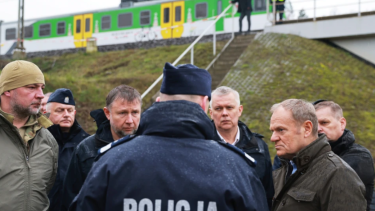 Aumentó la tensión entre Polonia y Rusia por una  explosión en un vía ferroviaria: se desplegarán  10 mil soldados