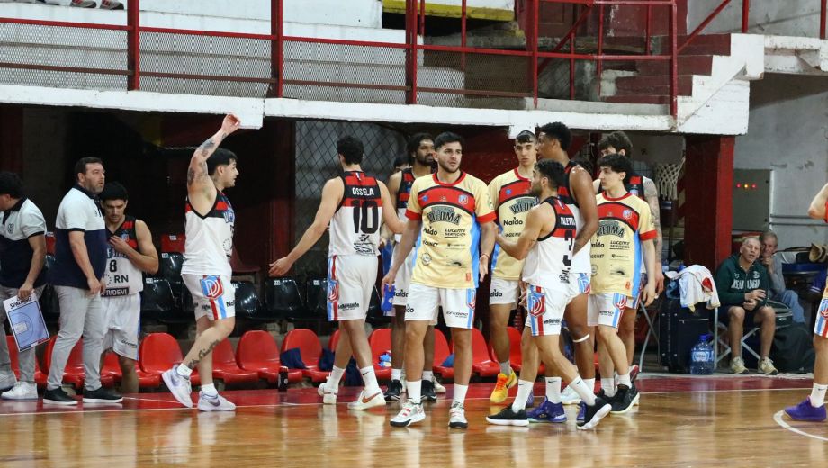 El equipo de la capital rionegrina logró un importante triunfo en Concepción del Uruguay. (Prensa Rocamora)