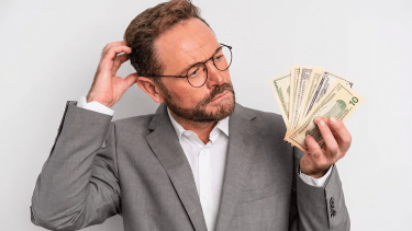 Tengo pesos o dólares para invertir ¿y ahora qué compro?