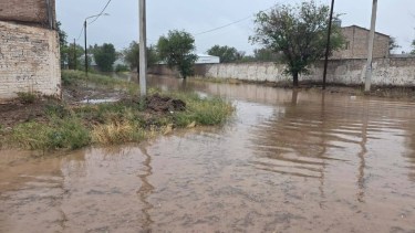 Video | Fuerte temporal de granizo y lluvia: Neuquén, Centenario y Las Lajas entre las más afectadas