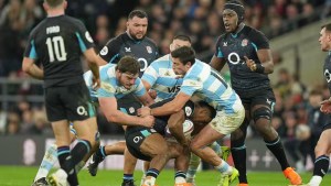 Los Pumas tuvieron una gran reacción pero no pudieron contra Inglaterra en Twickenham