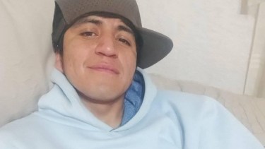 Tenía tobillera electrónica, dijo que el perro se la rompió, se escapó y ahora lo buscan en todo Neuquén