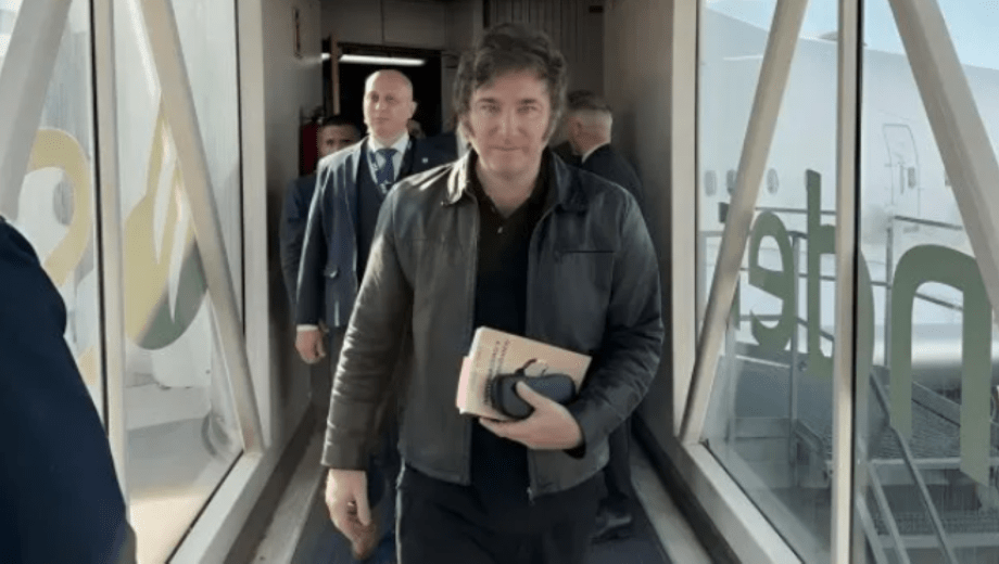 Javier Milei viaja a Bolivia. Foto: Ámbito. 