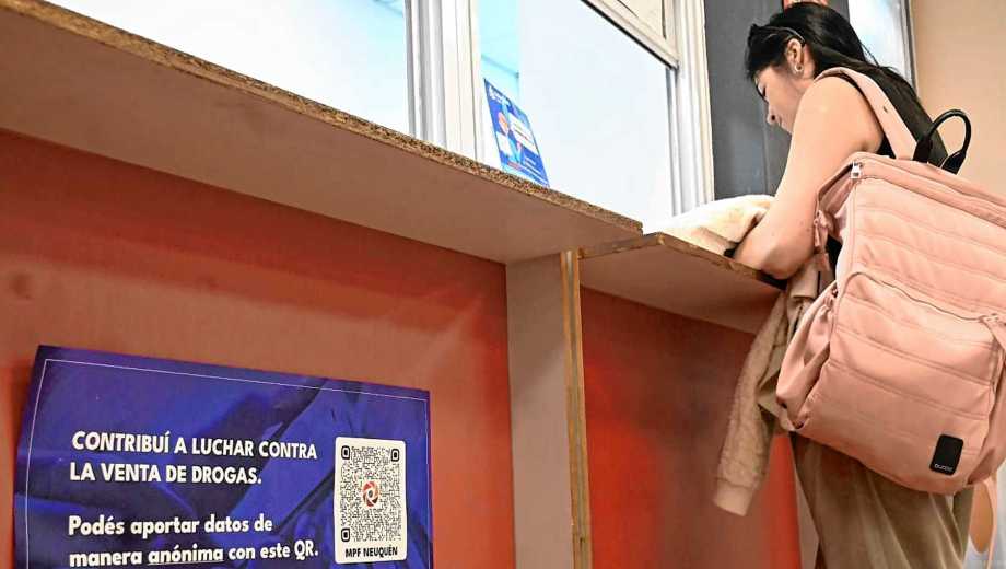 Mientras se insta a los vecinos a denunciar narcos, dudan sobre cómo hacerlo con el lavado del dinero sucio (foto Florencia Salto)