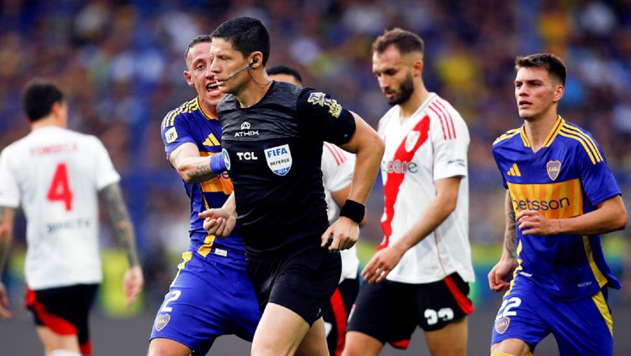 Nicolás Ramírez será el árbitro del Superclásico.