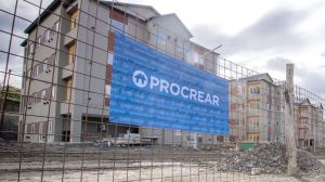 El Gobierno negocia el traspaso de viviendas del ex plan «Procrear» a las provincias para reactivar la construcción