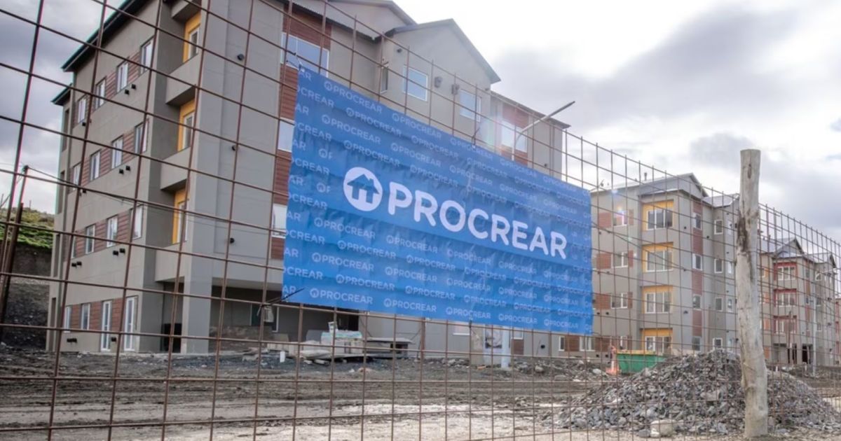 Negociaciones para transferir viviendas del ex Procrear a provincias