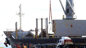 El puerto de San Antonio Este recibirá el primer embarque de materiales destinados al proyecto de GNL
