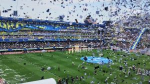 La sanción a Boca y al intruso que cargó a los jugadores de River