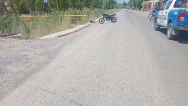 Murió un nene de 5 años en Plottier tras un choque entre una moto y una bicicleta: la madre fue hospitalizada