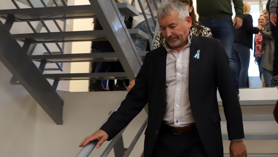 El ministro de Hacienda, Gabriel Sánchez confecciona el presupuesto para el 2026, que debe elevarse a la Legislatura antes del 30 de noviembre. Foto: Marcelo Ochoa 