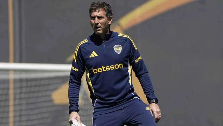 El DT de Boca prepara el equipo para el Superclásico.