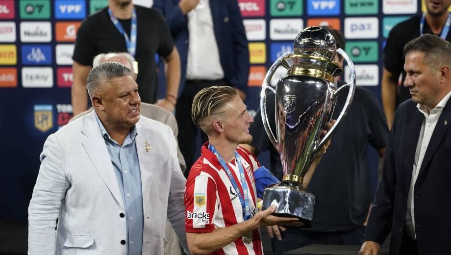 Estudiantes se consagra campeón del Torneo Clausura 2025 tras vencer a Racing por penales