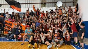 Petrolero logró una remontada histórica ante Plottier, es campeón del Ascenso y vuelve a la Liga Federal