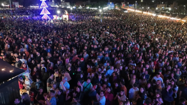 La feria más grande de Neuquén se vistió de Navidad este fin de semana: cómo siguen las celebraciones