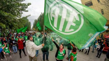 ATE convocó a paro nacional y marcha para el martes contra la reforma laboral: qué pasará en Neuquén y Río Negro