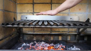 Seguro no lo sabías: A qué altura debe estar la parrilla para hacer un buen asado 