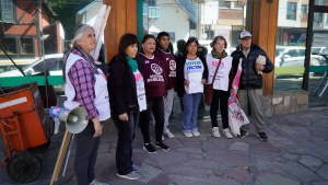 Diez minutos antes de una movilización en Bariloche, el Ipross anunció el convenio con dos centros de salud
