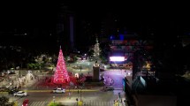 Imagen de Luces que unen a la ciudad: la iniciativa de CALF hace brillar a Neuquén en Navidad