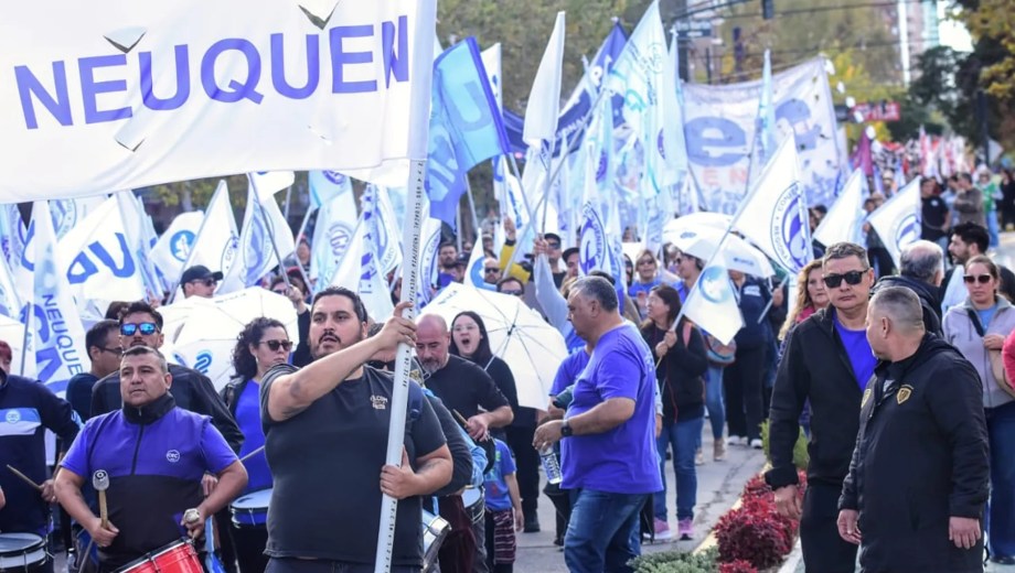 CGT regional Neuquén anunció movilización para el jueves.