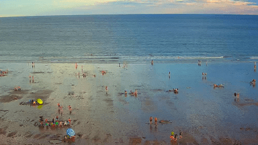 ¡Mirá! Instalaron una cámara en Las Grutas que permite ver en tiempo real cómo está la playa