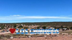 Energía sustentable para un pueblo aislado: avanza la construcción del Parque Solar Los Chihuidos